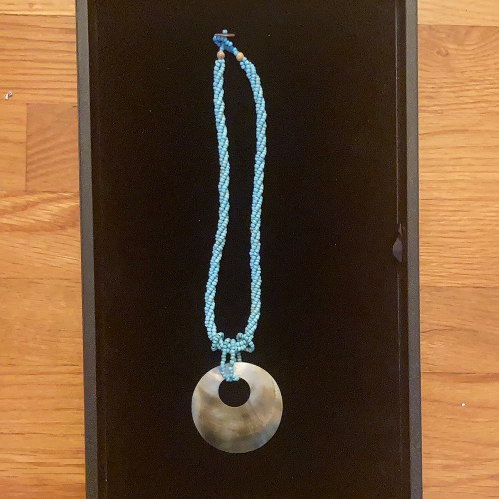 Beaded Shell Pendant - Picture 2 of 4